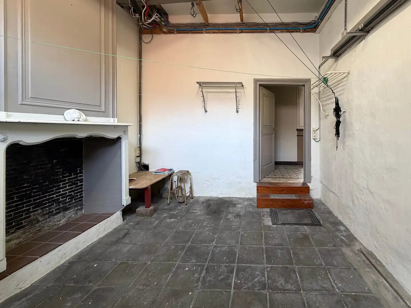heel authentieke Brugse woning met kleine garage en 2 terrassen + vergunning voor gastenkamer foto 31