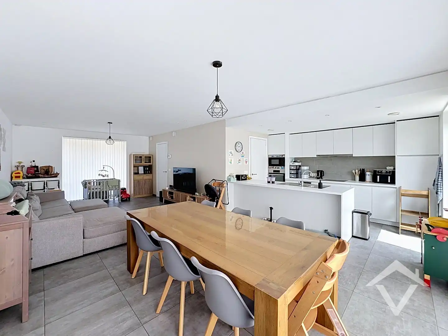 Recente nieuwbouwwoning met 3 slaapkamers en carport te Diksmuide foto 11