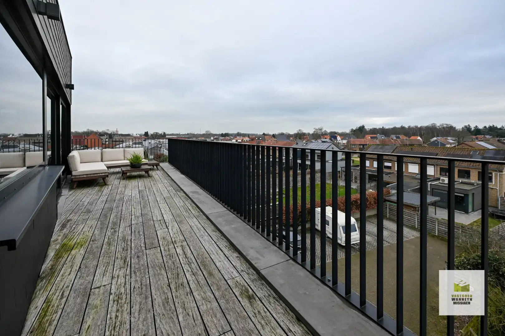 Luxueuze penthouse met groot terras, 2 slaapkamers en 2 parkeerplaatsen foto 23