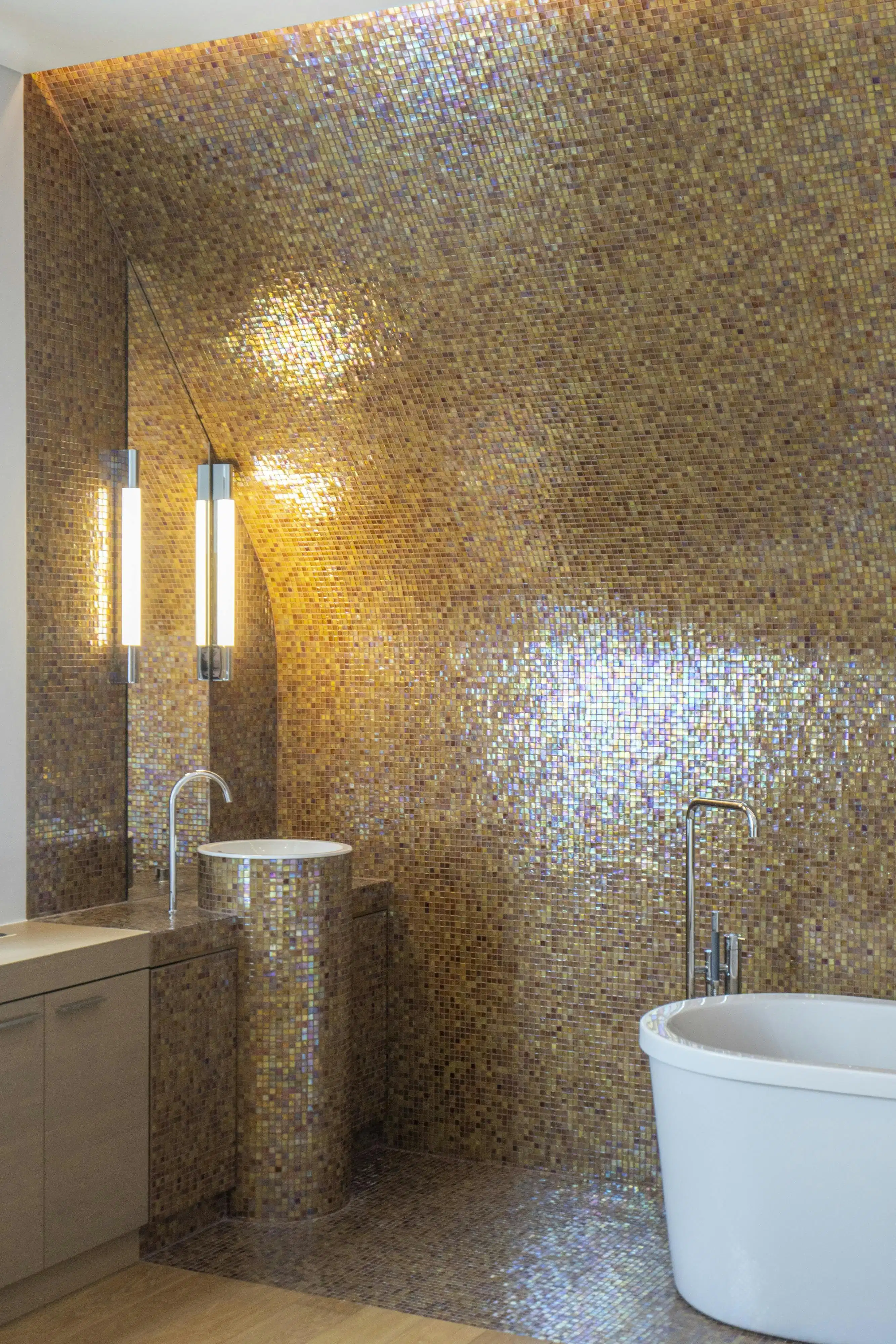 Uniek appartement/woning met binnenzwembad te Kortrijk!  foto 11