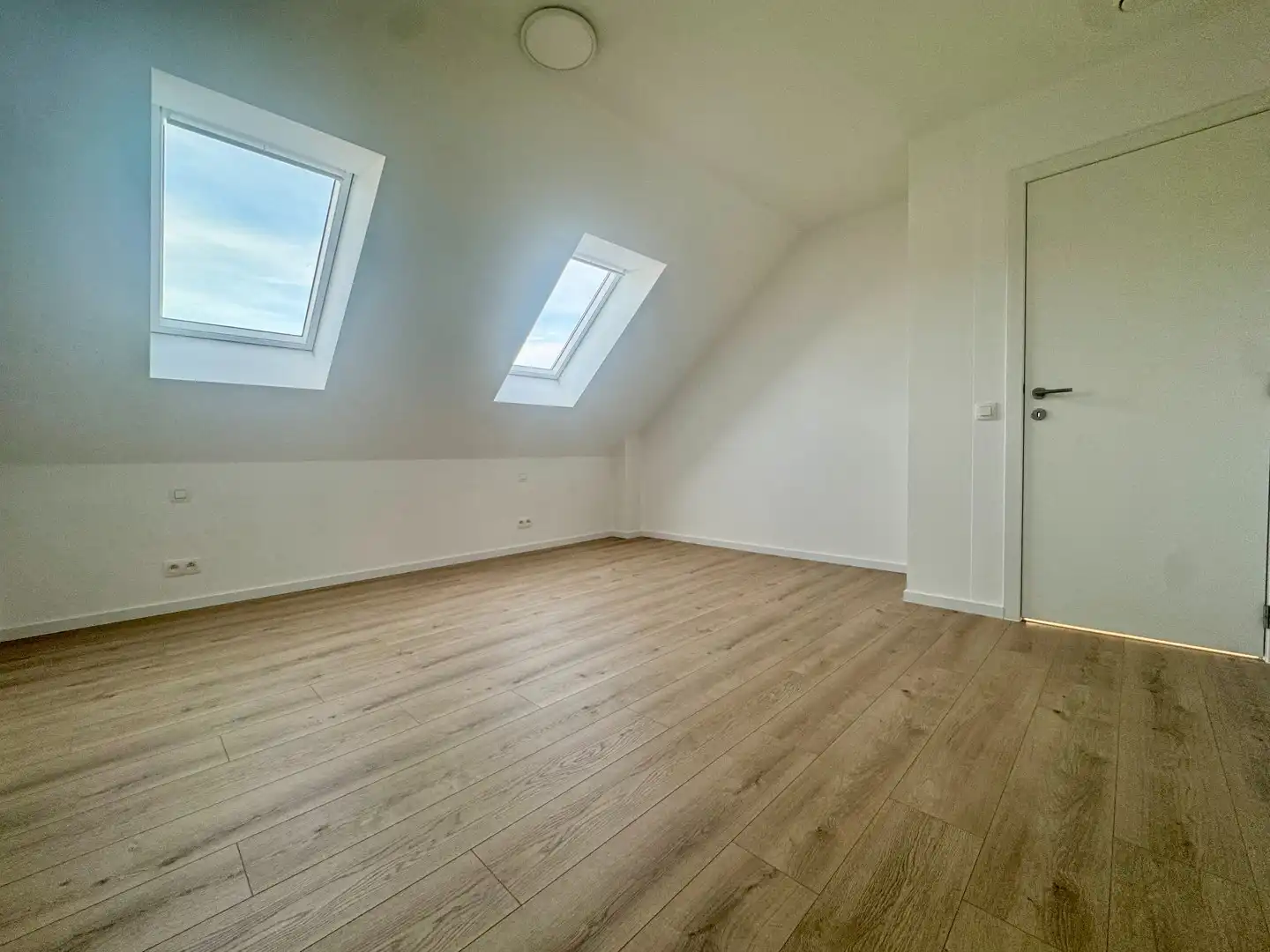 Luxueuze Nieuwbouwwoning foto 12