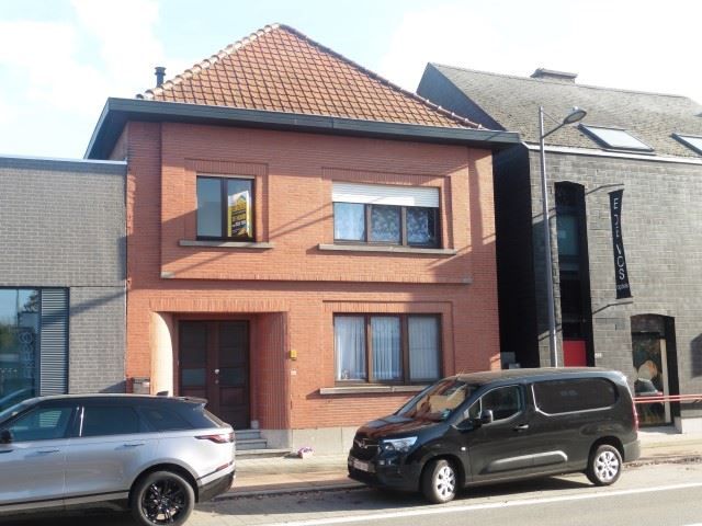 Duplex Appartement in klein gebouw foto {{pictureIndex}}