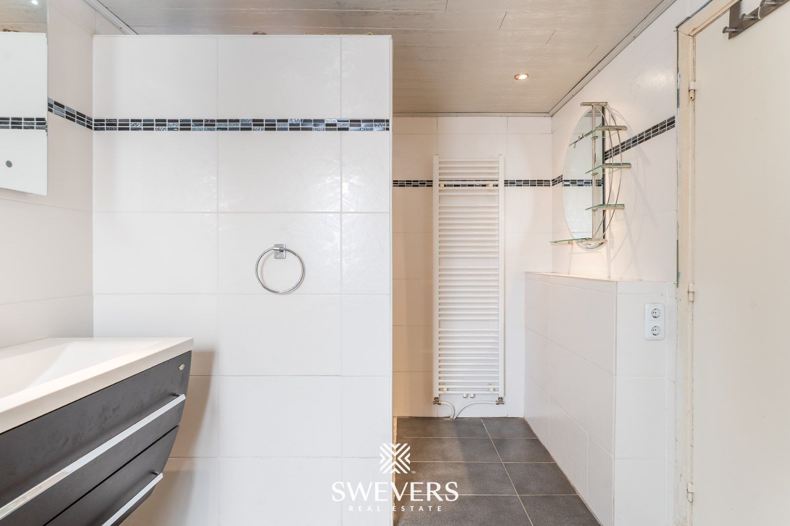 Deels te renoveren woning op 11a 56ca te Helchteren foto 17