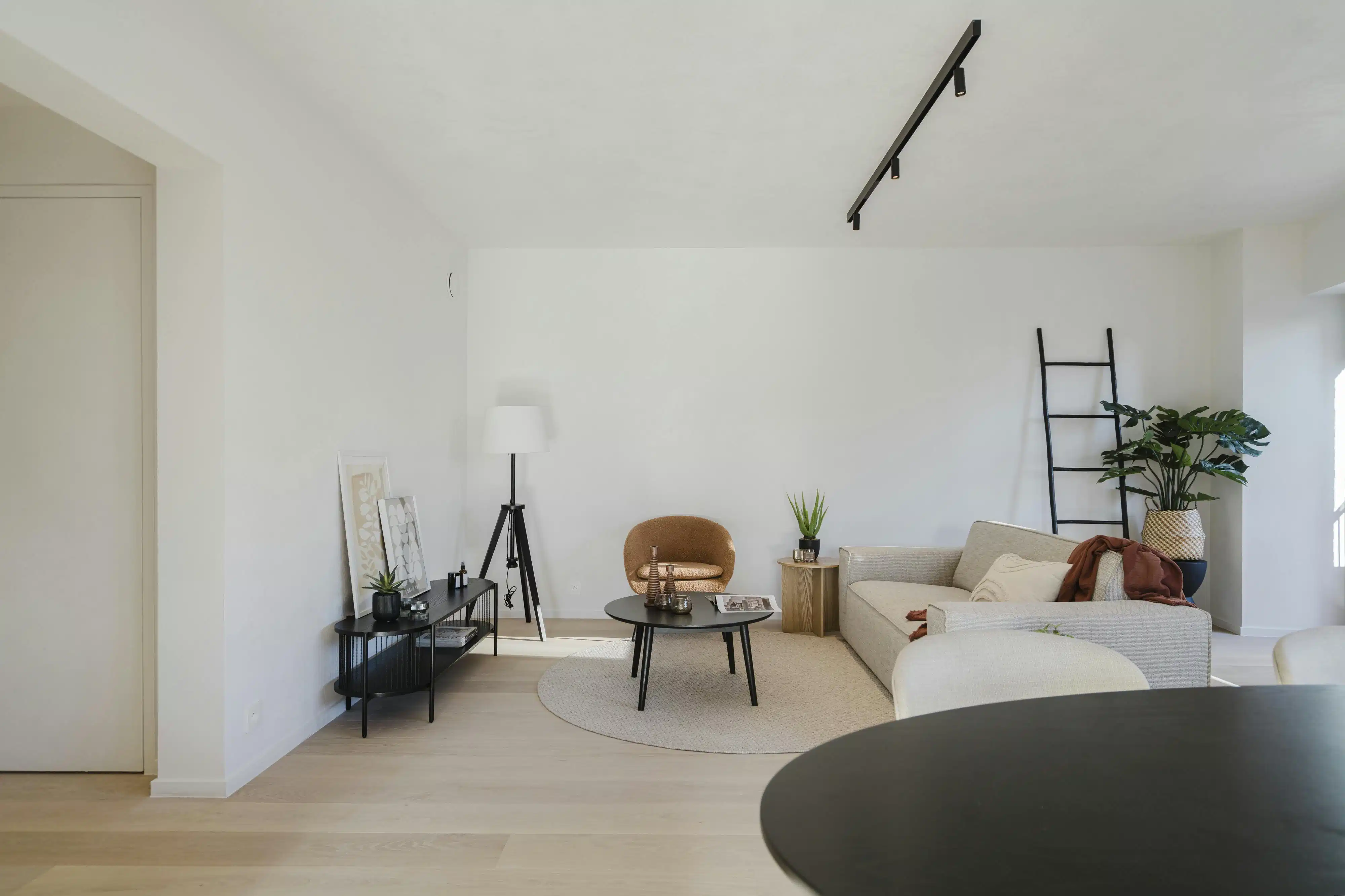 Lichtrijk 2-slaapkamerappartement in res. La Rambla Kortrijk foto 4