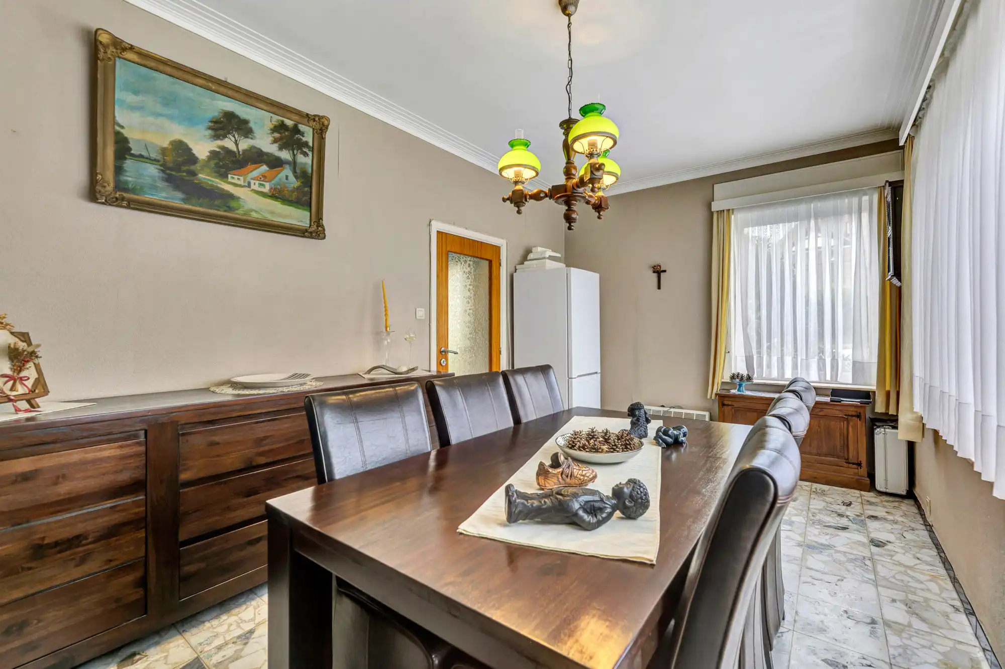 Karaktervolle HOB te renoveren met garage te Liedekerke foto 5