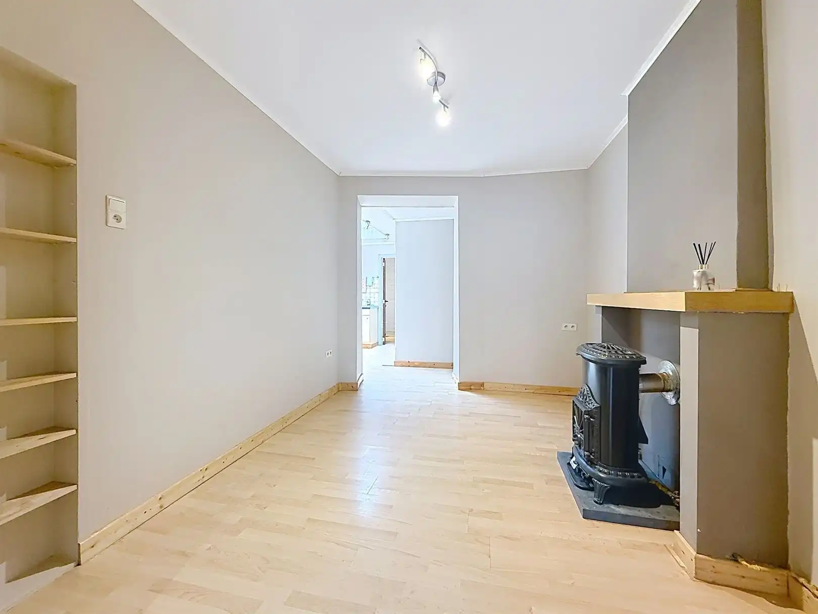 Leuke starterswoning/investeringspand, 2 slpks + zolder foto 5