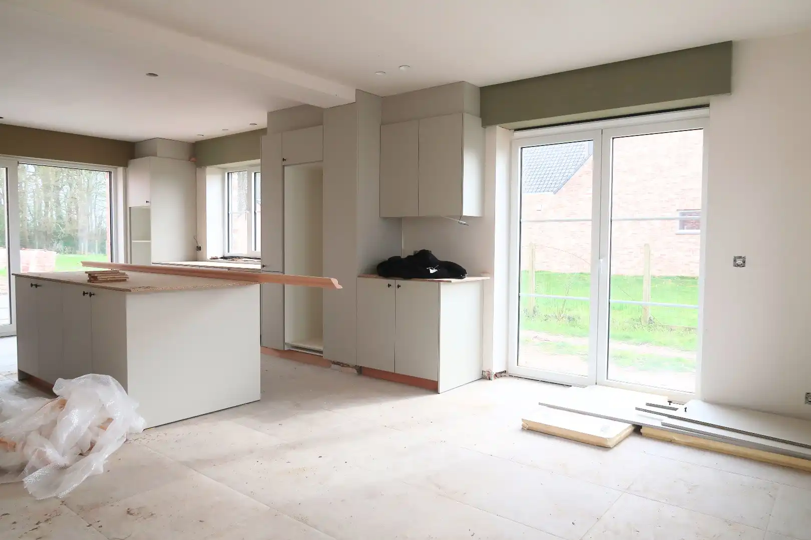 Ruime alleenstaande nieuwbouwwoning foto 4