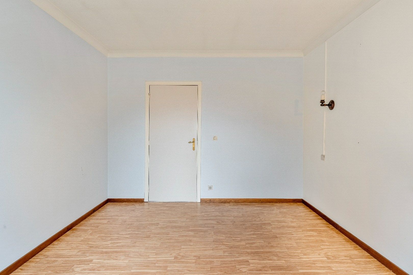  Te renoveren karakteristieke bungalow, 3 Slpk, ruime kelder met garage, op toplocatie foto 30