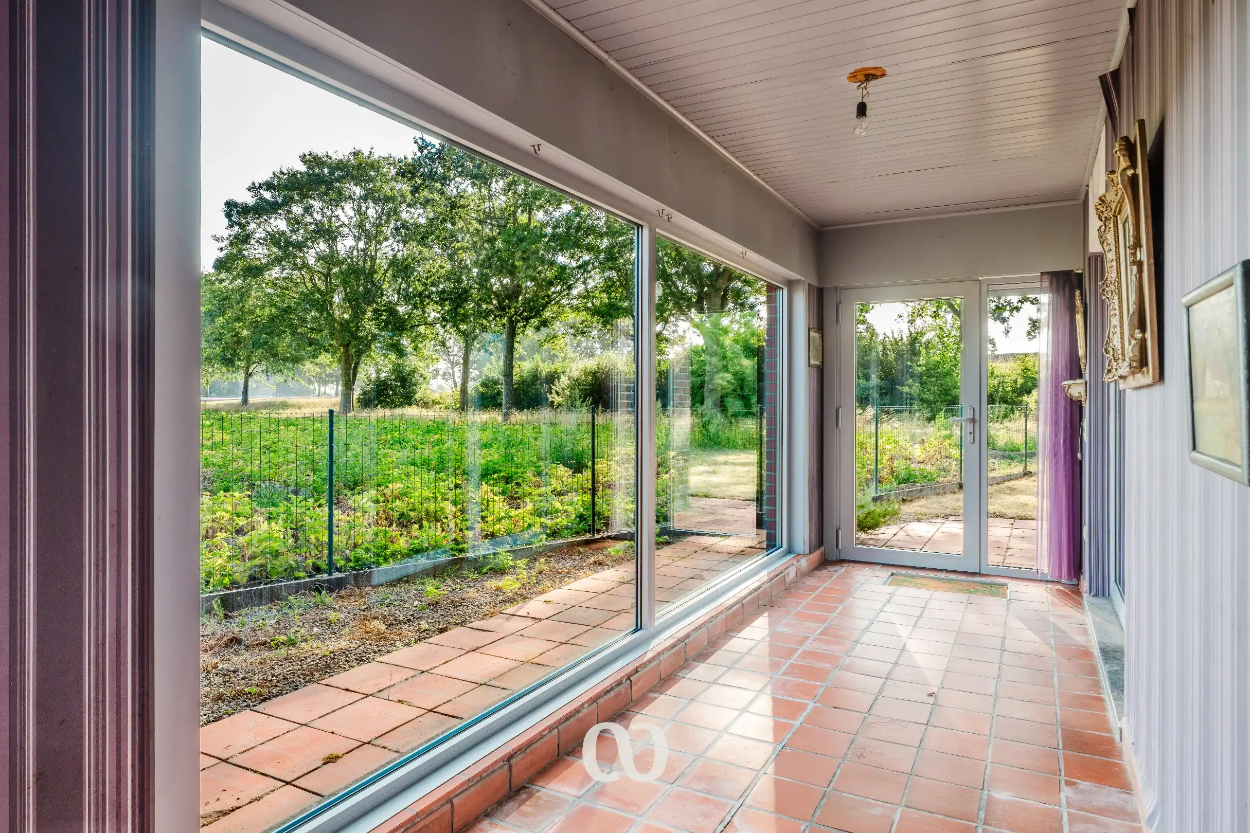 Renovatiewoning met prachtig uitzicht over agrarisch gebied foto 3