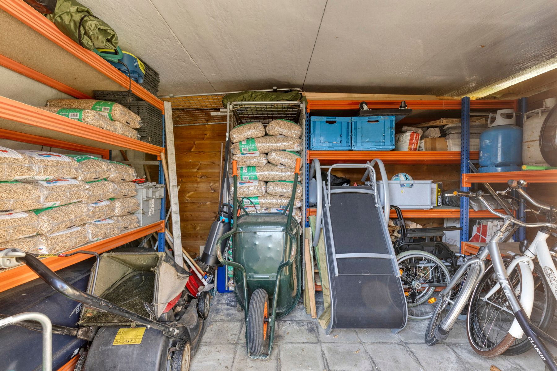 Halfopen bebouwing te koop in Liedekerke – instapklaar, energiezuinig en centraal gelegen! foto 28