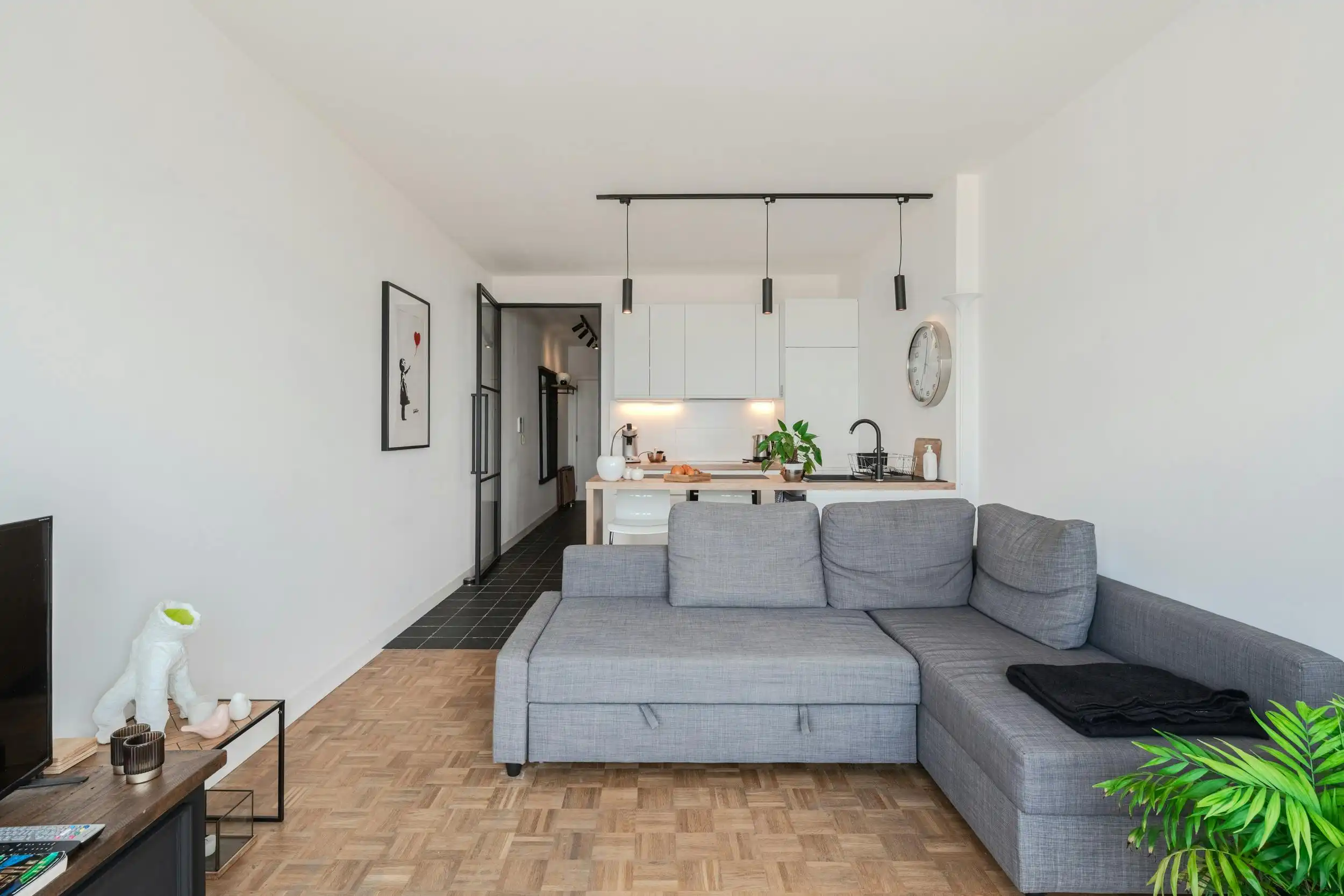 Ruime studio met prachtig frontaal zeezicht te Middelkerke foto 6