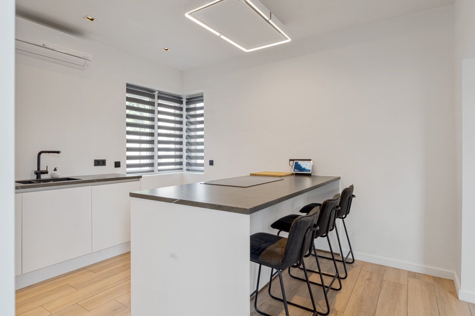 Leuke, zeer degelijk gerenoveerde woning met uitbreidingsmogelijkheden en tuin op 3a 99ca - EPC label B foto 10