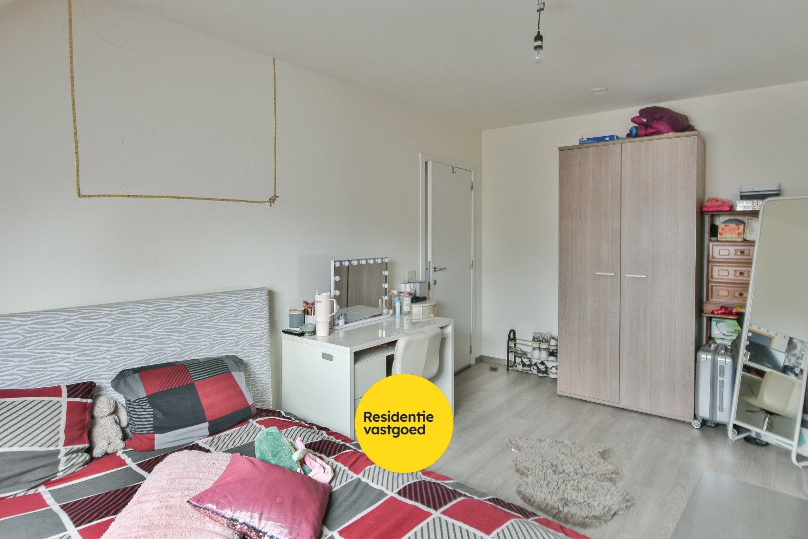 Recent appartement met 3 slaapkamers in het centrum van Eernegem foto 7