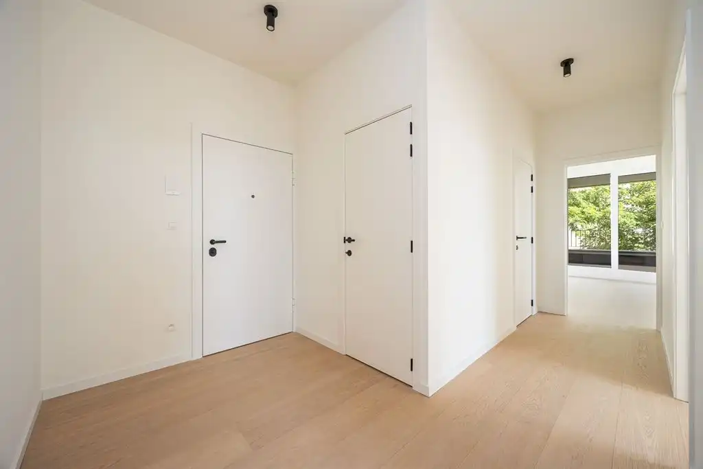 Luxe 2 slpk appartement met terras foto 12
