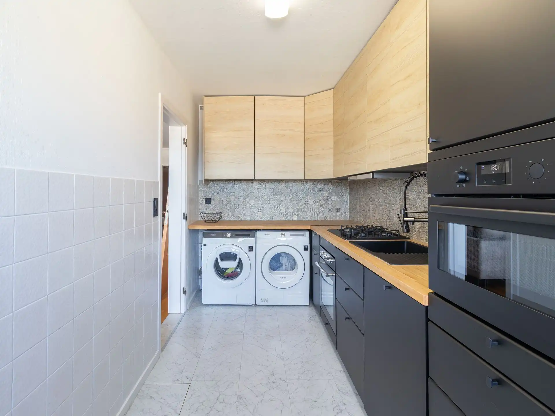 Instapklaar appartement met 2 terrassen! foto 6