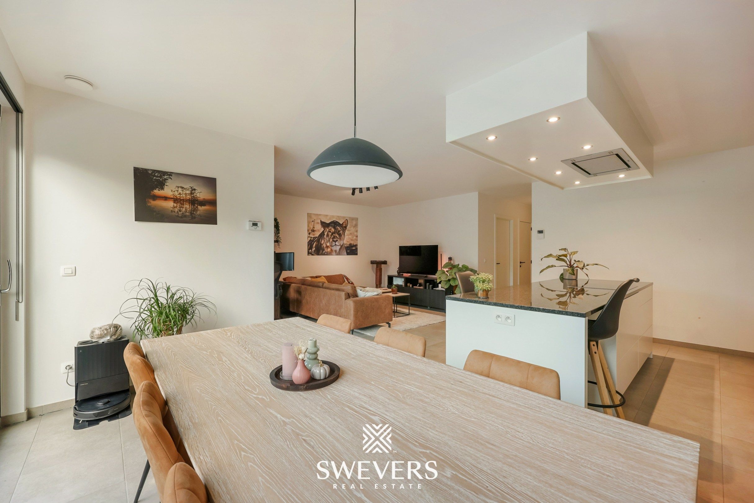 Gelijkvloers appartement met privétuin en dubbele garage foto 6