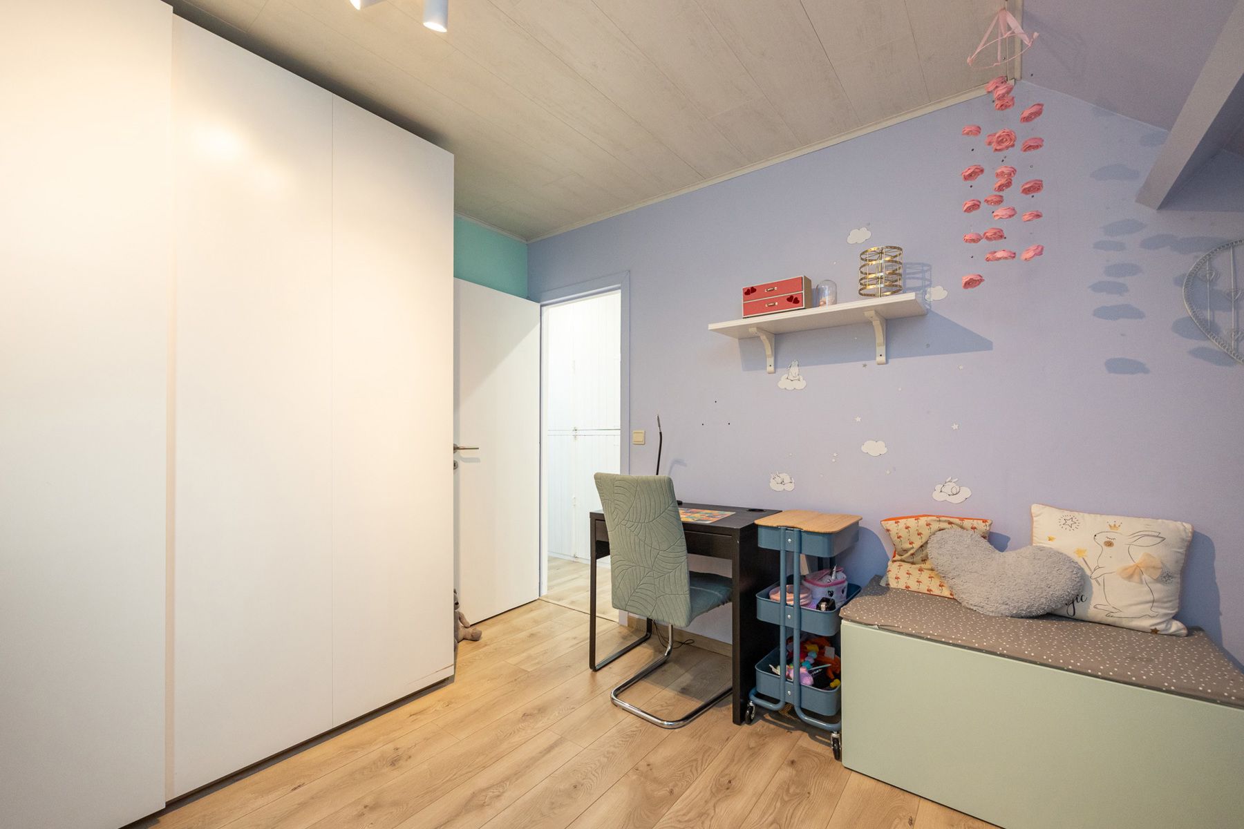 Charmante en goed onderhouden woning met 2 à 3 slk + garage foto 19
