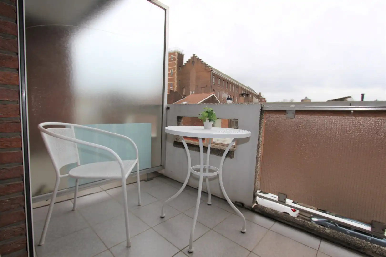 Gezellig ingericht appartement aan het stadscentrum van Tongeren foto 9