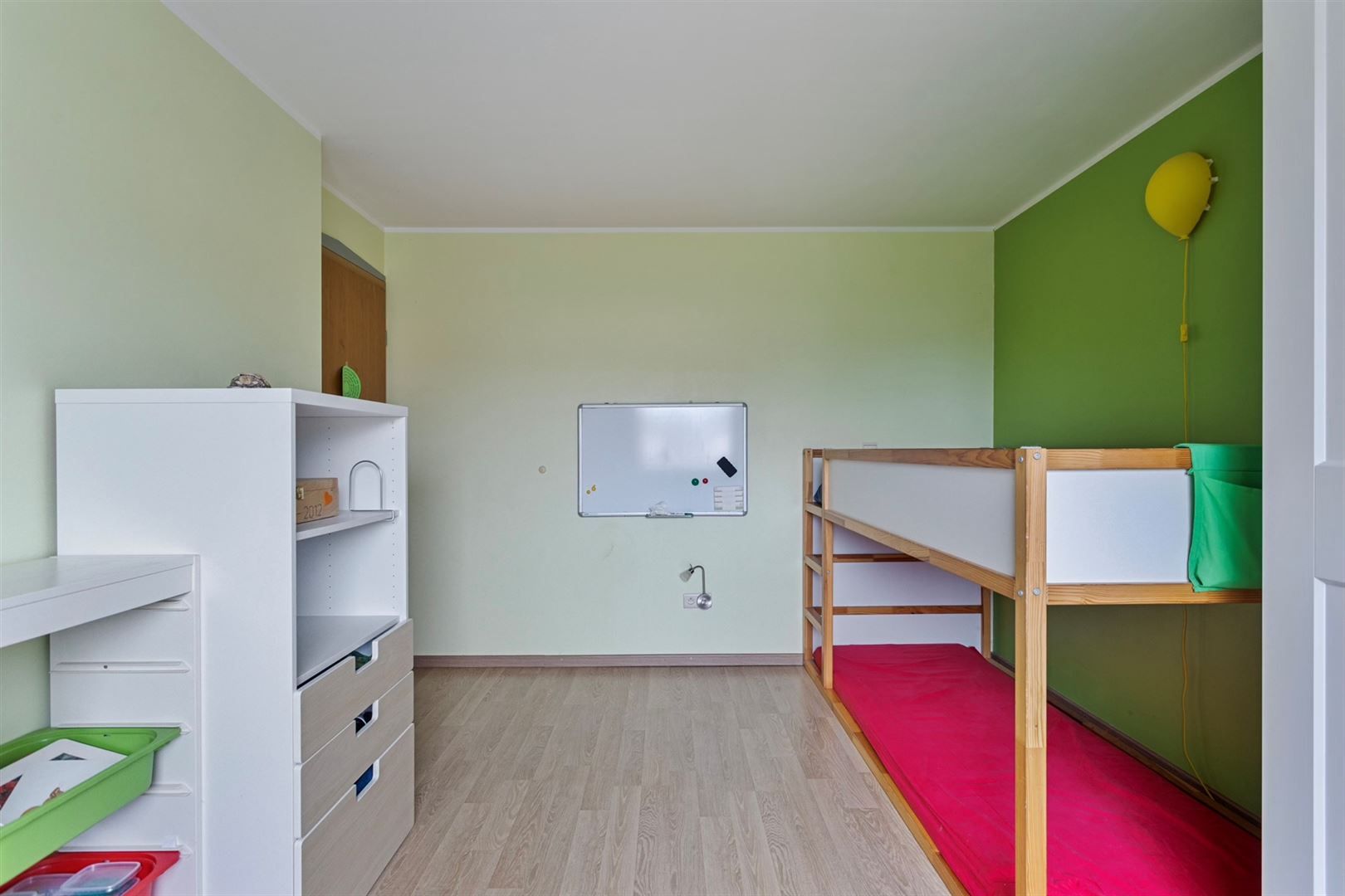 TE KOOP: Ruime woning met praktijkruimte in Maasmechelen! foto 21