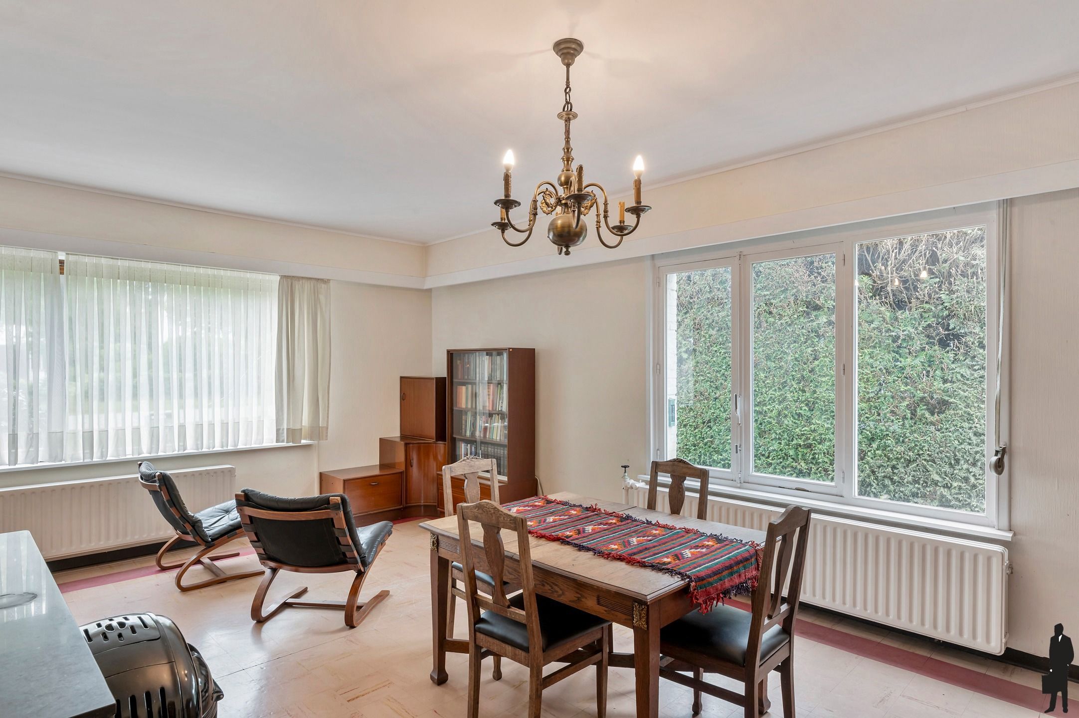 Zonnige villa met karakter & potentieel in hartje Brasschaat foto 11