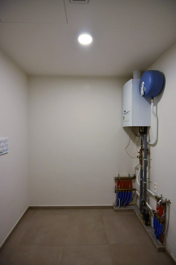 Modern gelijkvloers appartement tegenover park Pastoorsbos Beveren foto 10