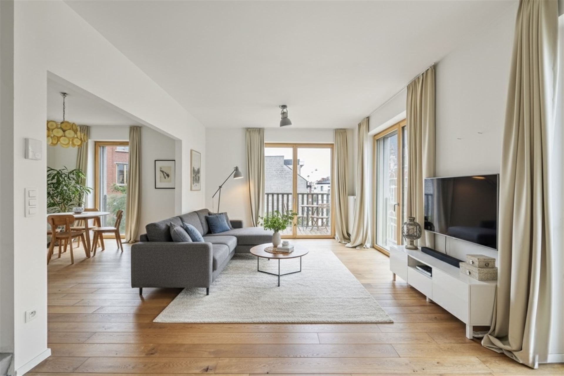 Lichtrijke en Energiezuinige Gezinswoning met Dakterras foto 14