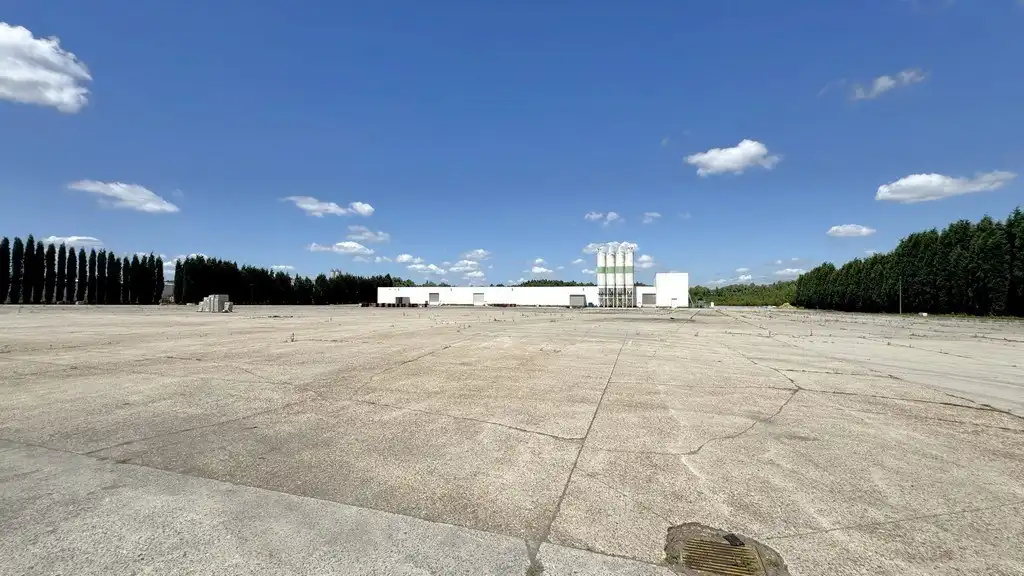 Loods met 1 hectare buitenopslag te huur in Rumst foto 12