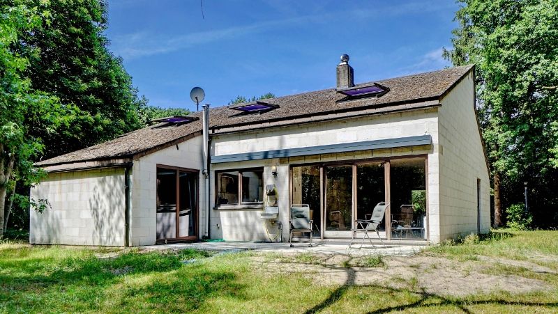 Villa van 265m² inclusief garage-kelder, op een perceel van 21a59ca foto 20