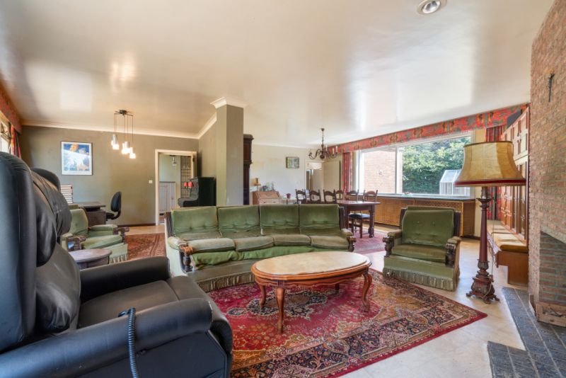 Prachtige locatie! Eigendom op 1414m² grondopp - 36m straatbreedte !!! foto 3