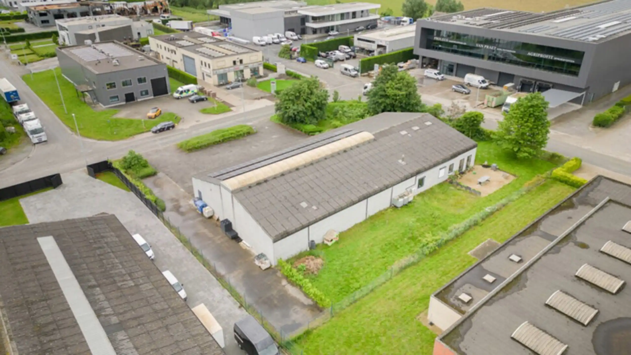 Multifunctioneel bedrijfsgebouw te koop foto 12