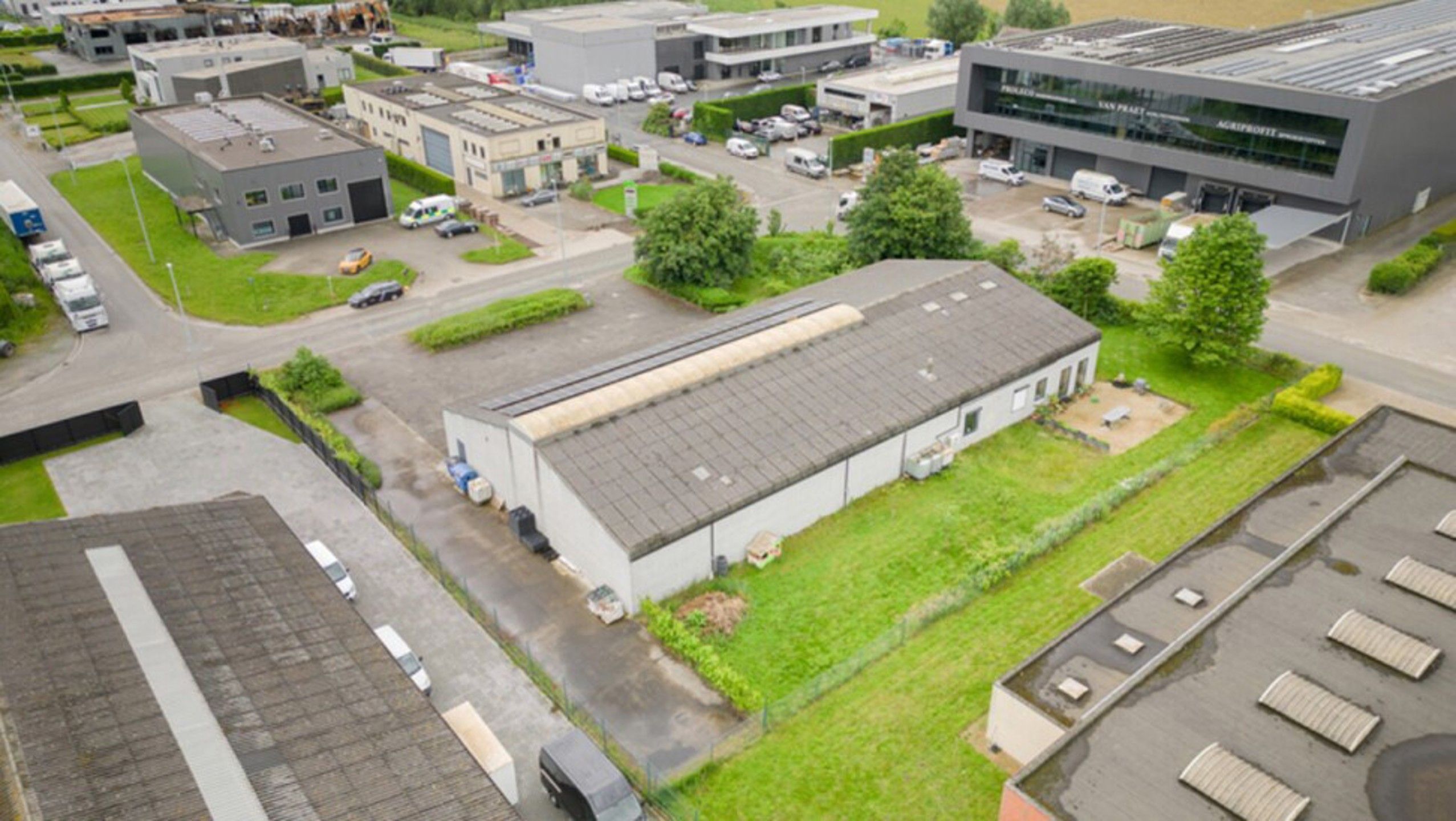 Multifunctioneel bedrijfsgebouw te koop foto 12