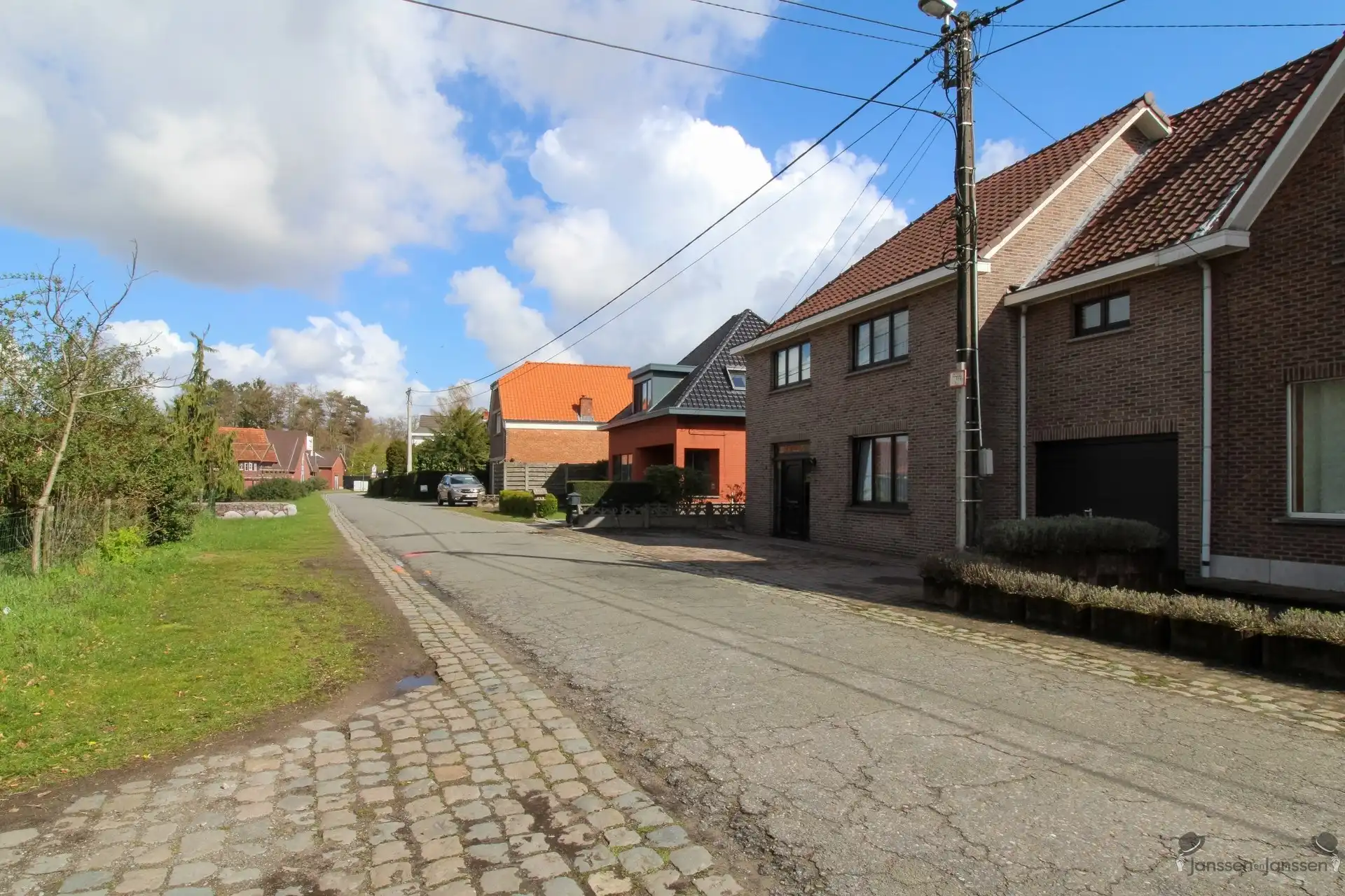 Charmante woning Te Koop foto 4