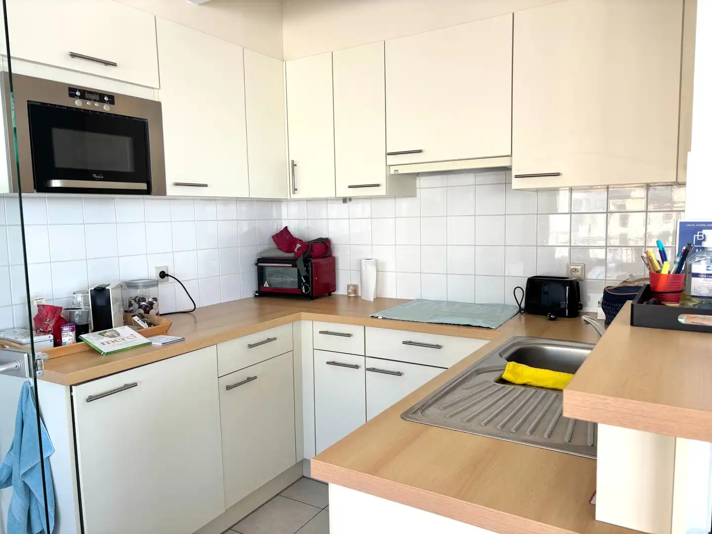 Te huur op jaarbasis:  Hoekappartement met 2 slaapkamers foto 4