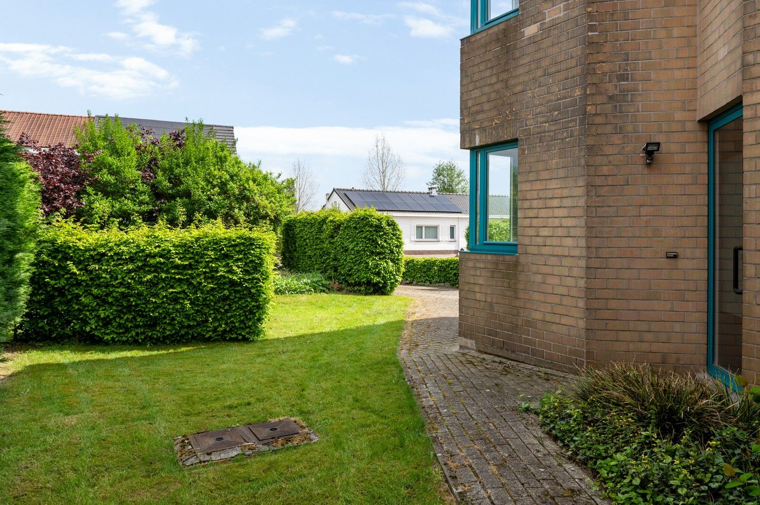 Ruime halfopen bebouwing met zuidwest georiënteerde tuin te Lint foto 29