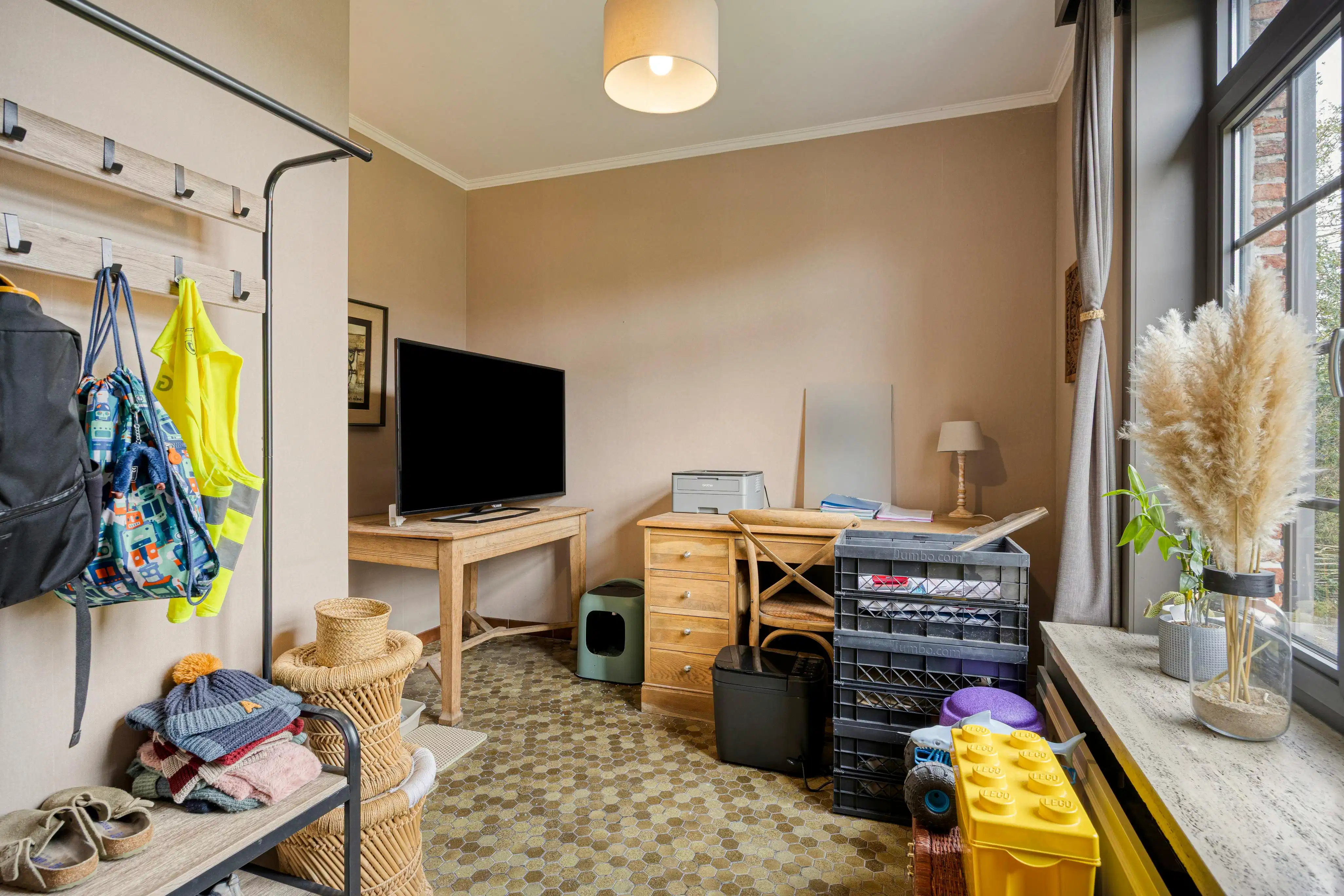 Karaktervolle gezinswoning op toplocatie te koop in Eeklo foto 7