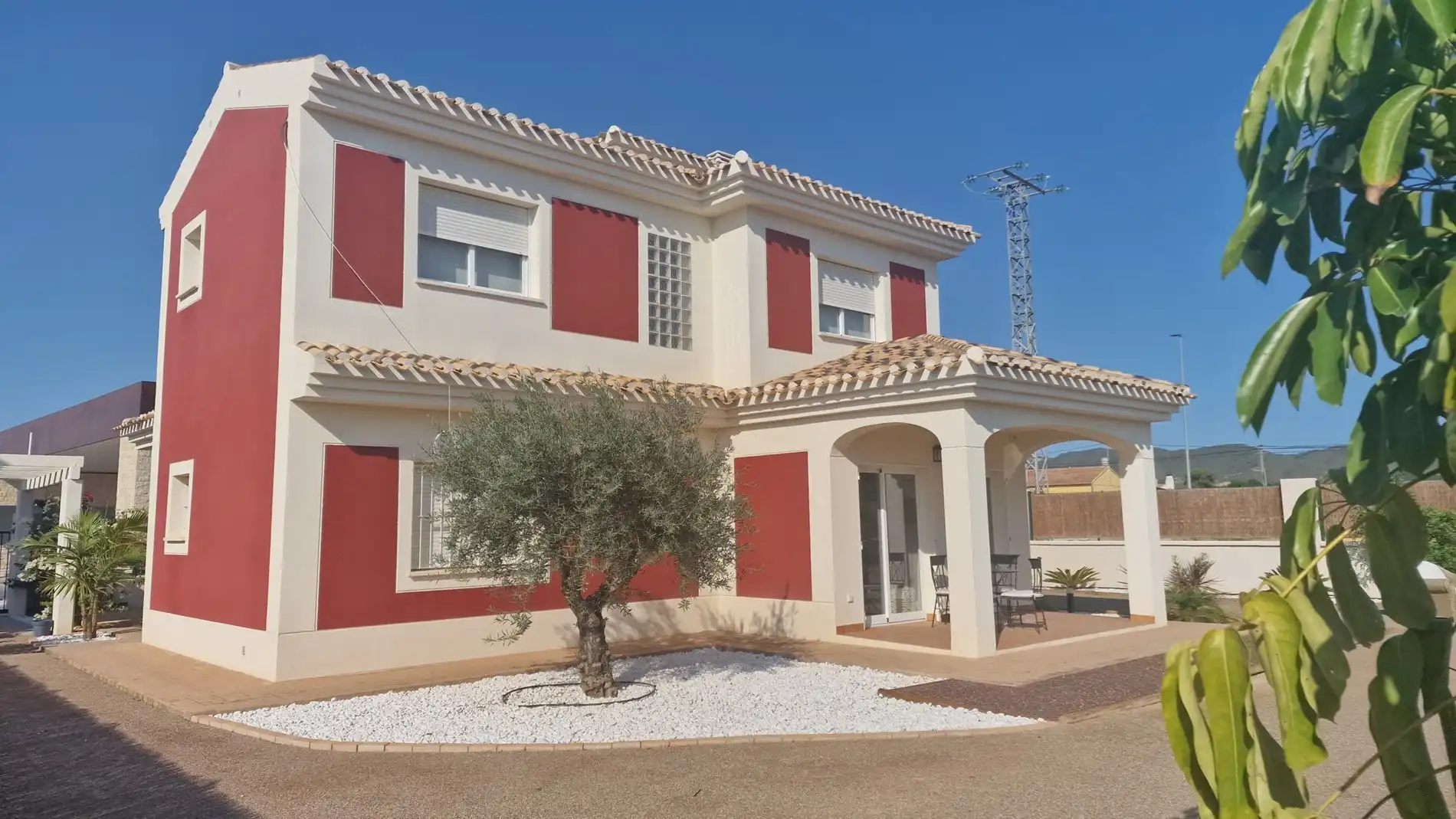 Ruime vrijstaande villa's verdeeld over twee verdiepingen in Lorca, Murcia foto 12