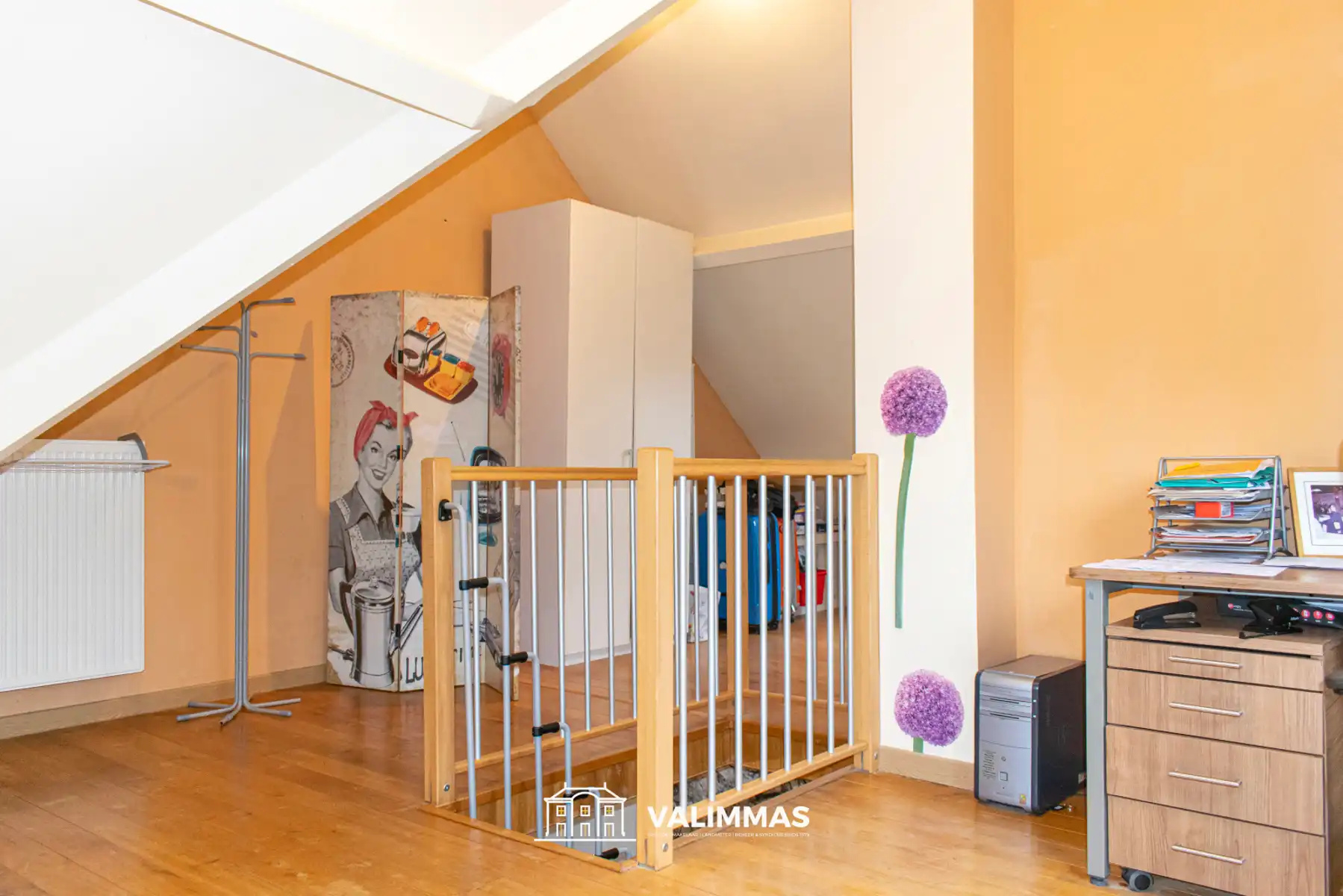 Ruime, instapklare woning met bijgebouw/studio en grote tuin foto 15