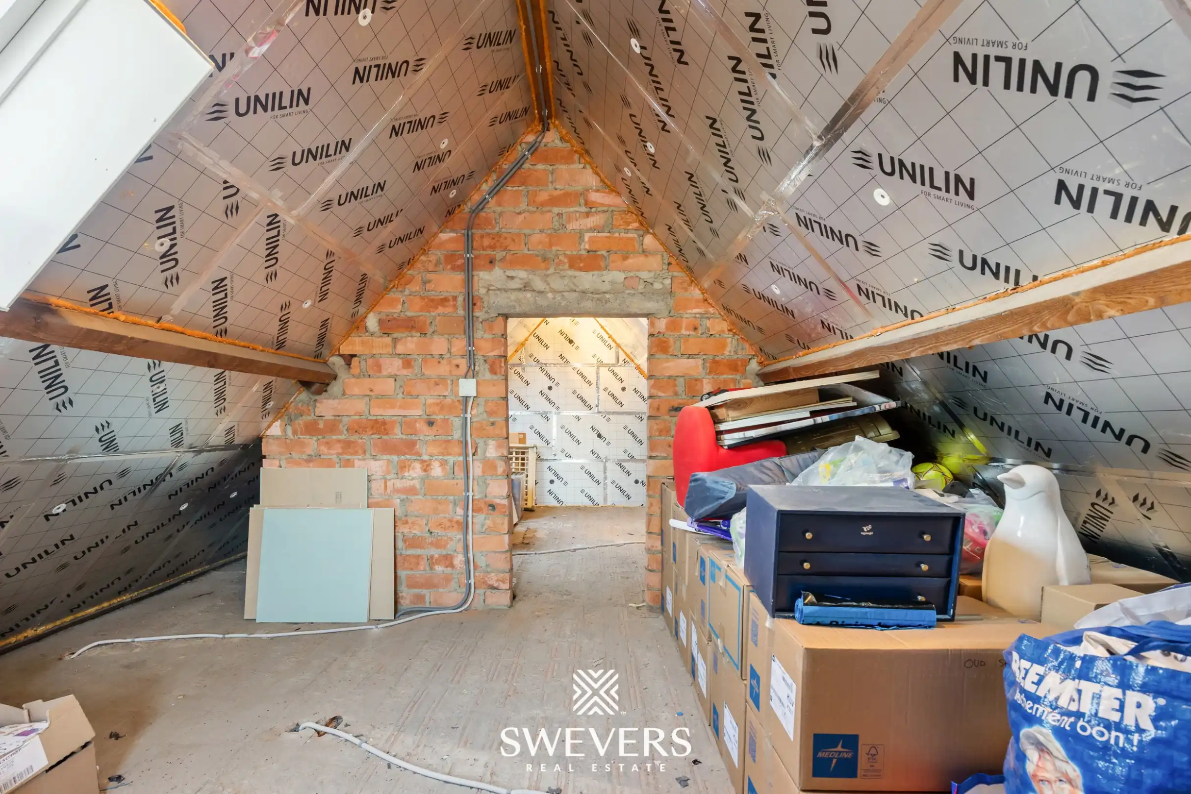 Doordacht gerenoveerde woning met ruime tuin, garage en uitbreidingsmogelijkheden in Nieuwerkerken foto 23