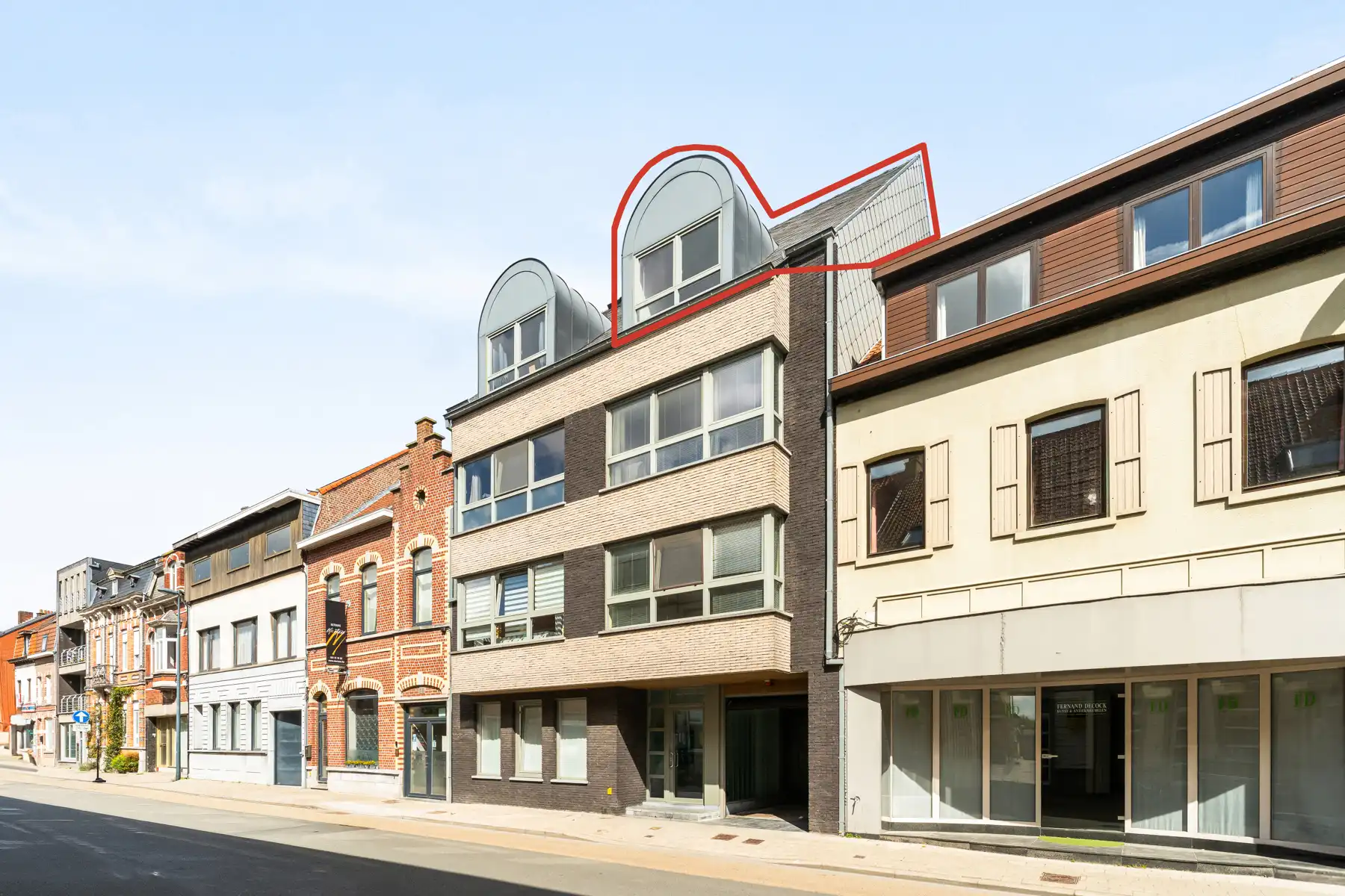 Stijlvol en verzorgd duplex appartement met moderne afwerking foto 2