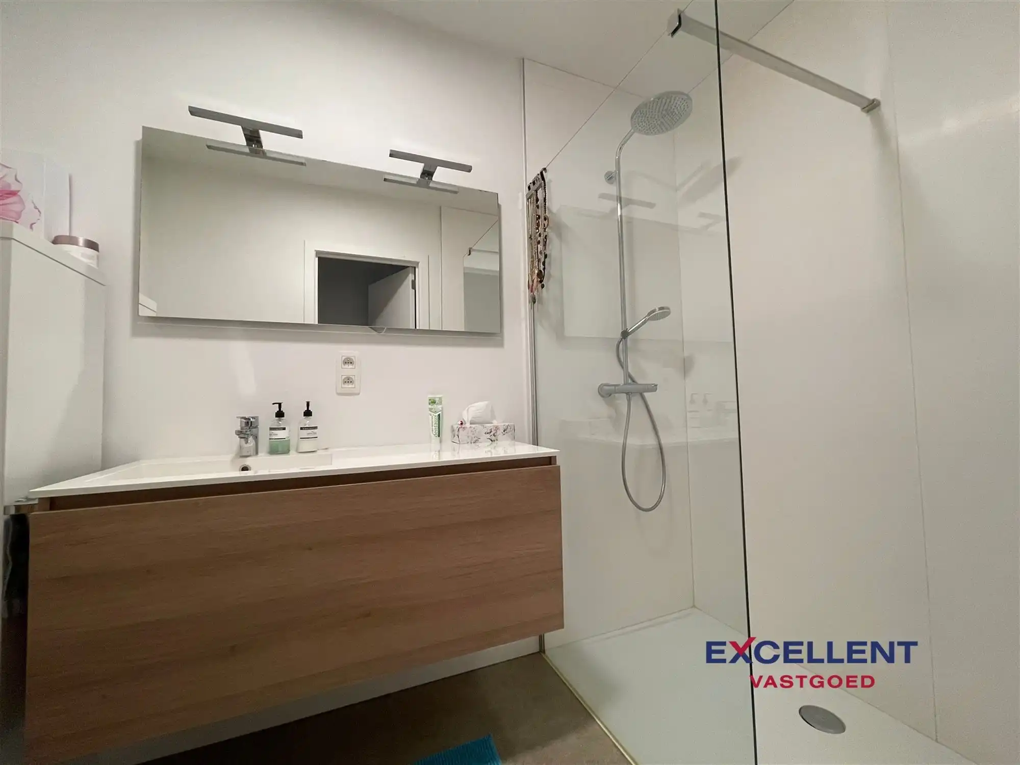 Energiezuinig 2-slaapkamer appartement te Astene te huur! foto 10