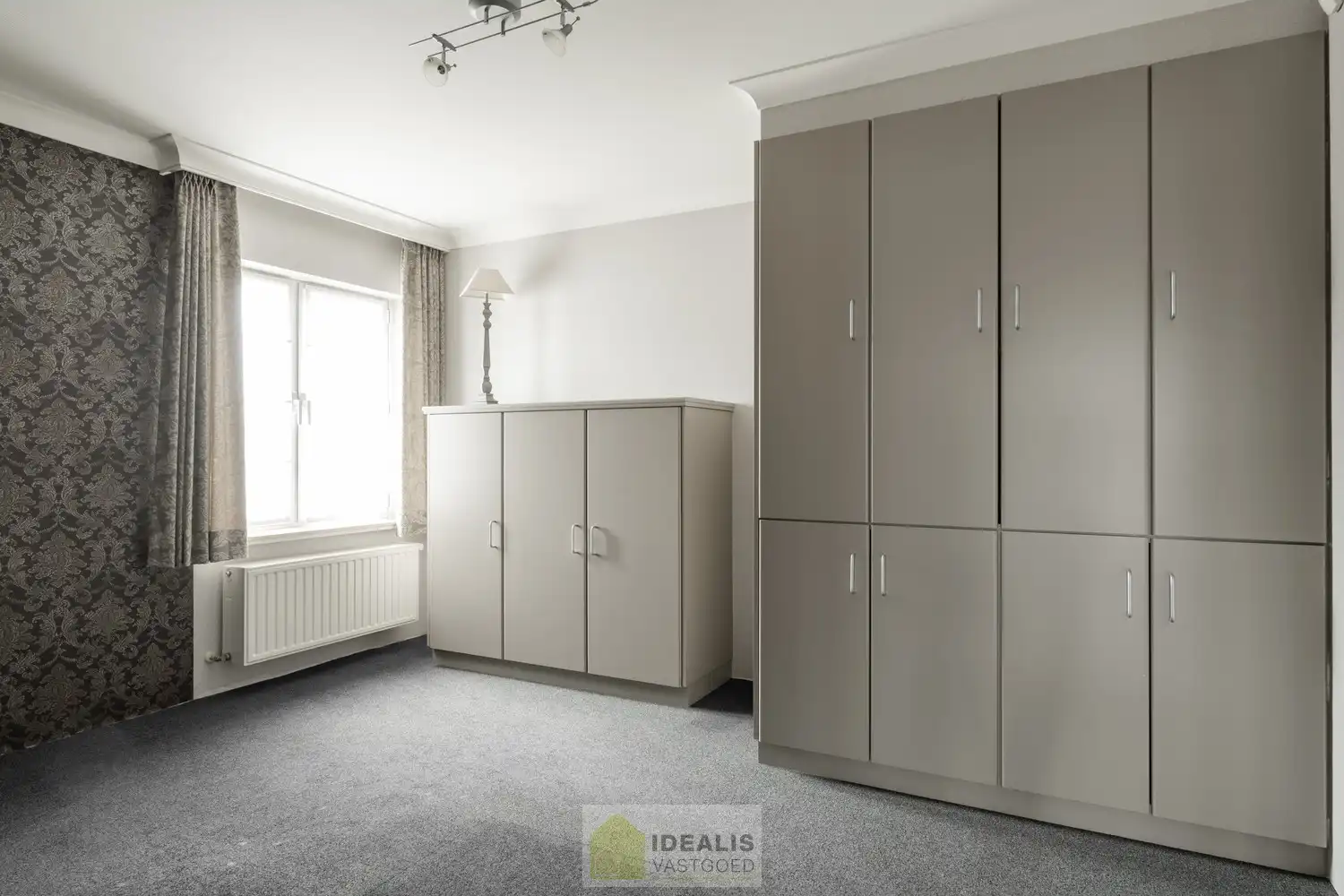 INSTAPKLARE HANDELSRUIMTE VAN MAAR LIEFST +- 410M² MET RIANTE WONING OP SCHITTERENDE COMMERCIËLE ZICHTLOCATIE!! foto 57