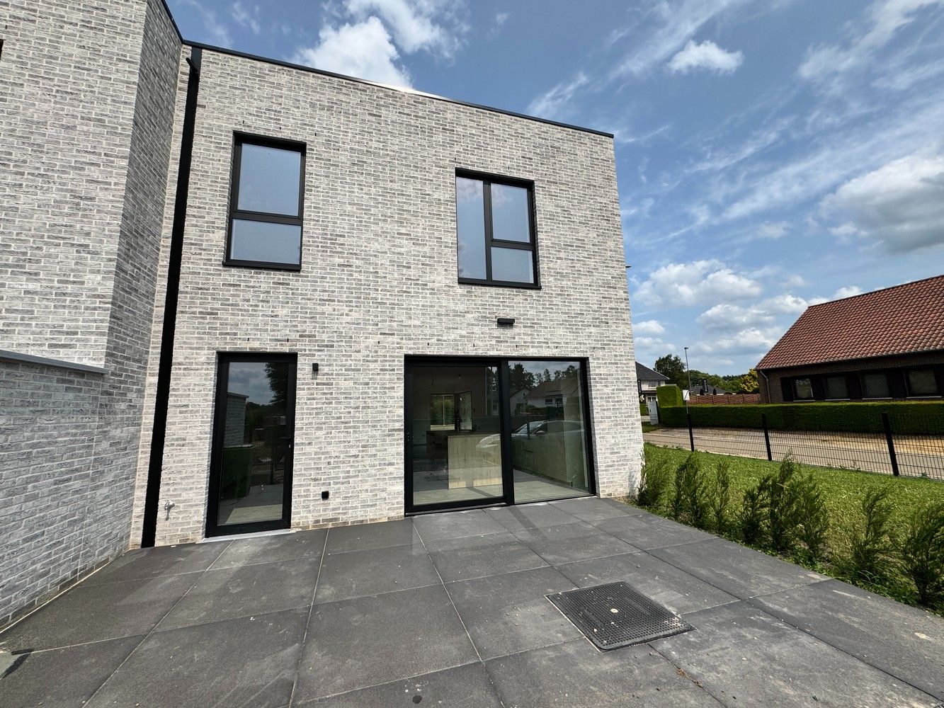 Te huur in Zutendaal - Energiezuinige nieuwbouwwoning met drie slaapkamers foto 9