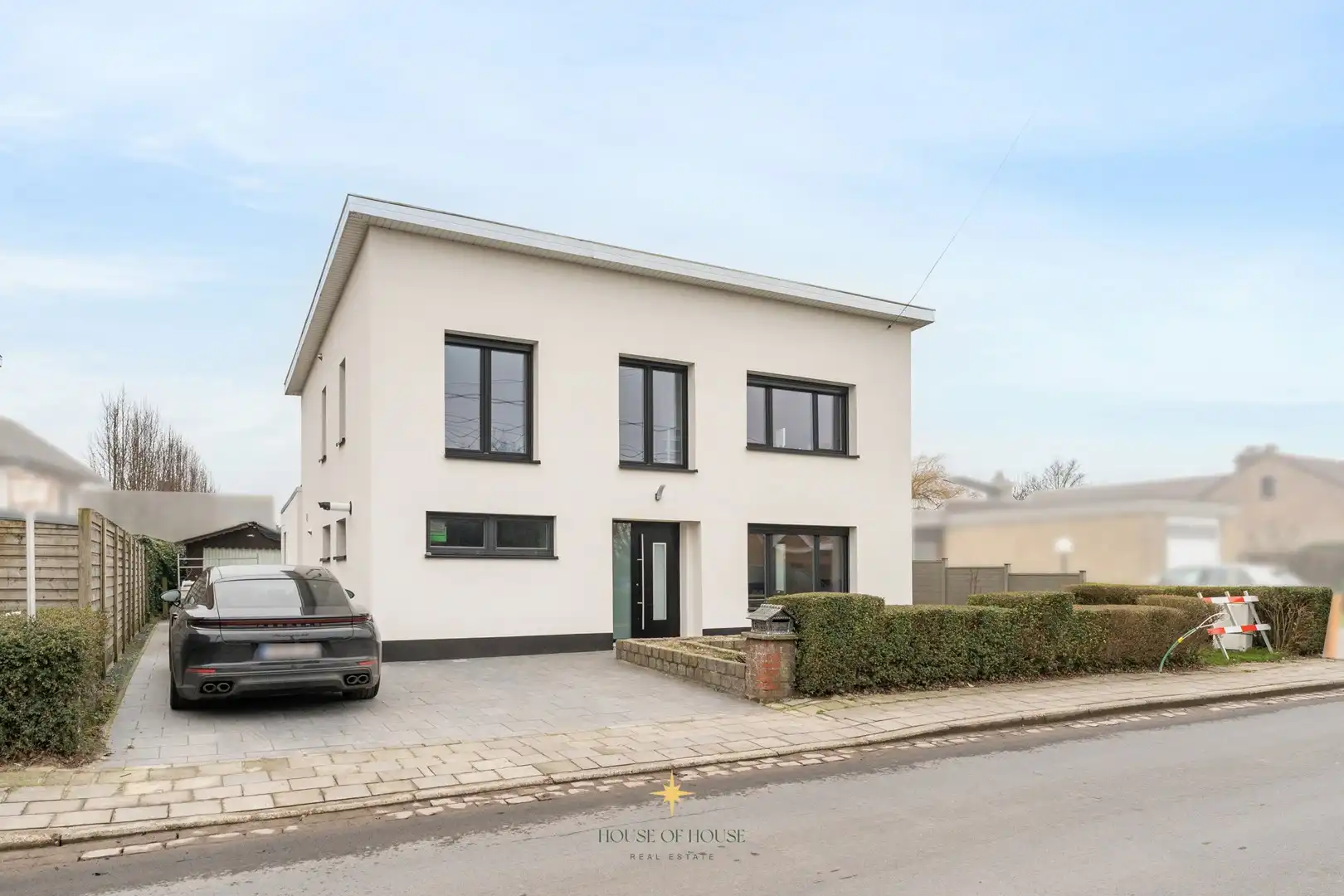 Instapklare, gerenoveerde woning in een rustige buurt met grote zonnige tuin foto {{pictureIndex}}