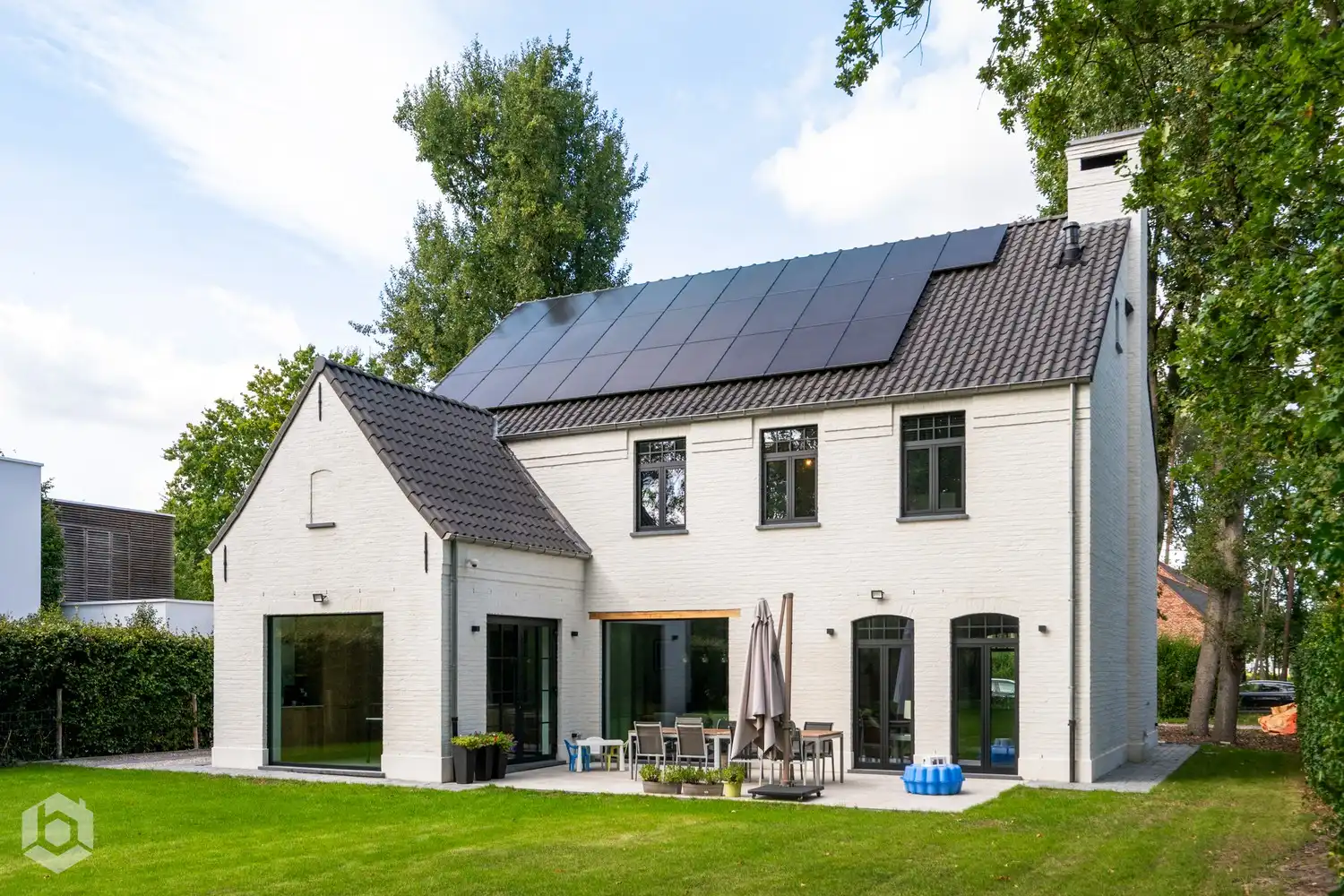 Luxe, energieneutrale villa met 5 slpkrs en prachtige tuin op top-locatie te Putte foto 27