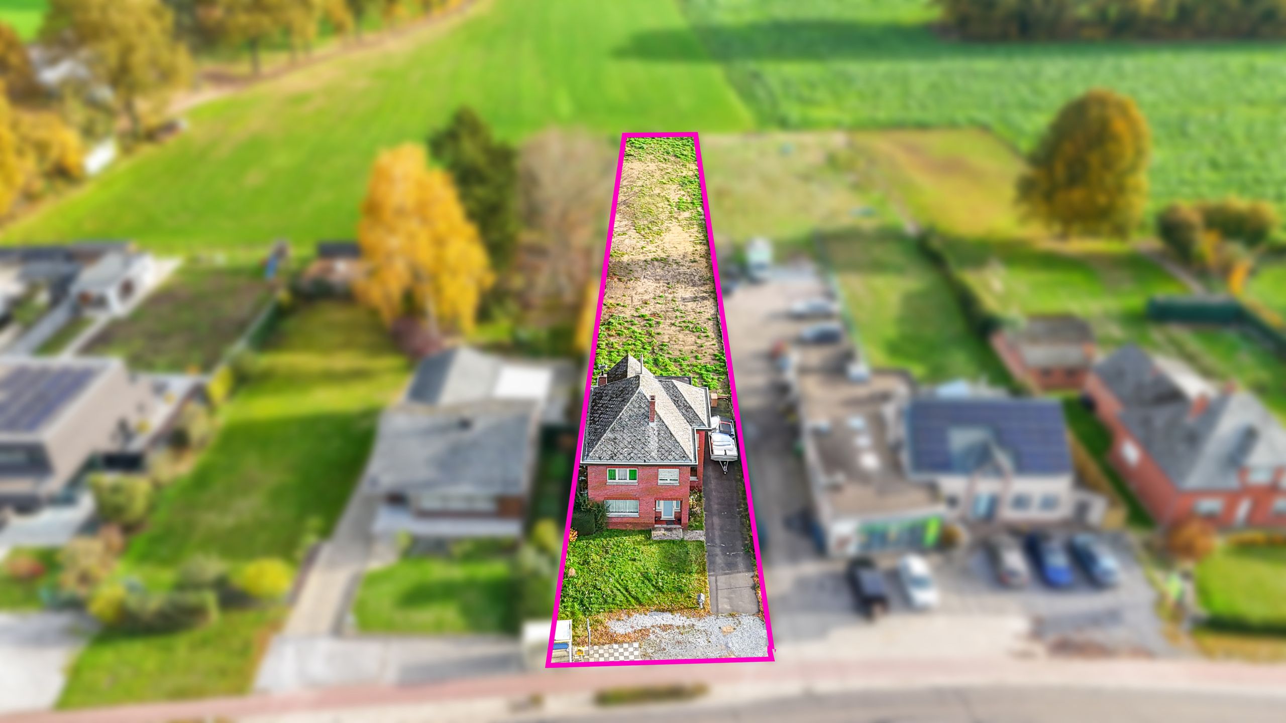 Te vernieuwen woning met 11a 87ca grond in Heusden-Zolder! foto 12