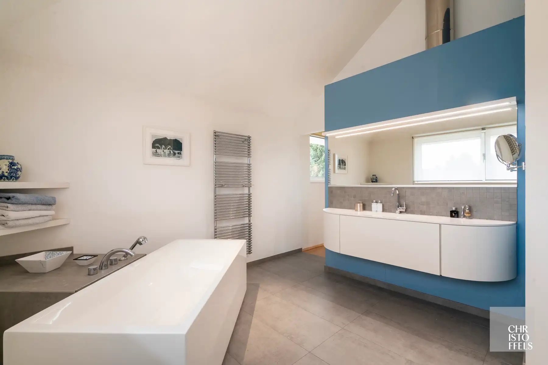 Uitzonderlijke villa van 320m2 gelegen in het pittoreske Leut, op een boogscheut van de Maas! foto 25