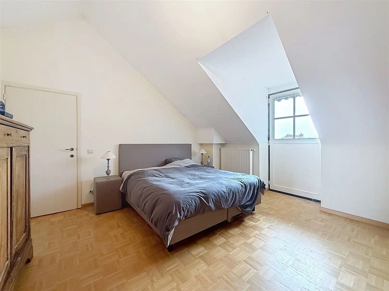 Karaktervolle woning met 4 slpks, 2 bdks, zwembad, 39a 17ca foto 30