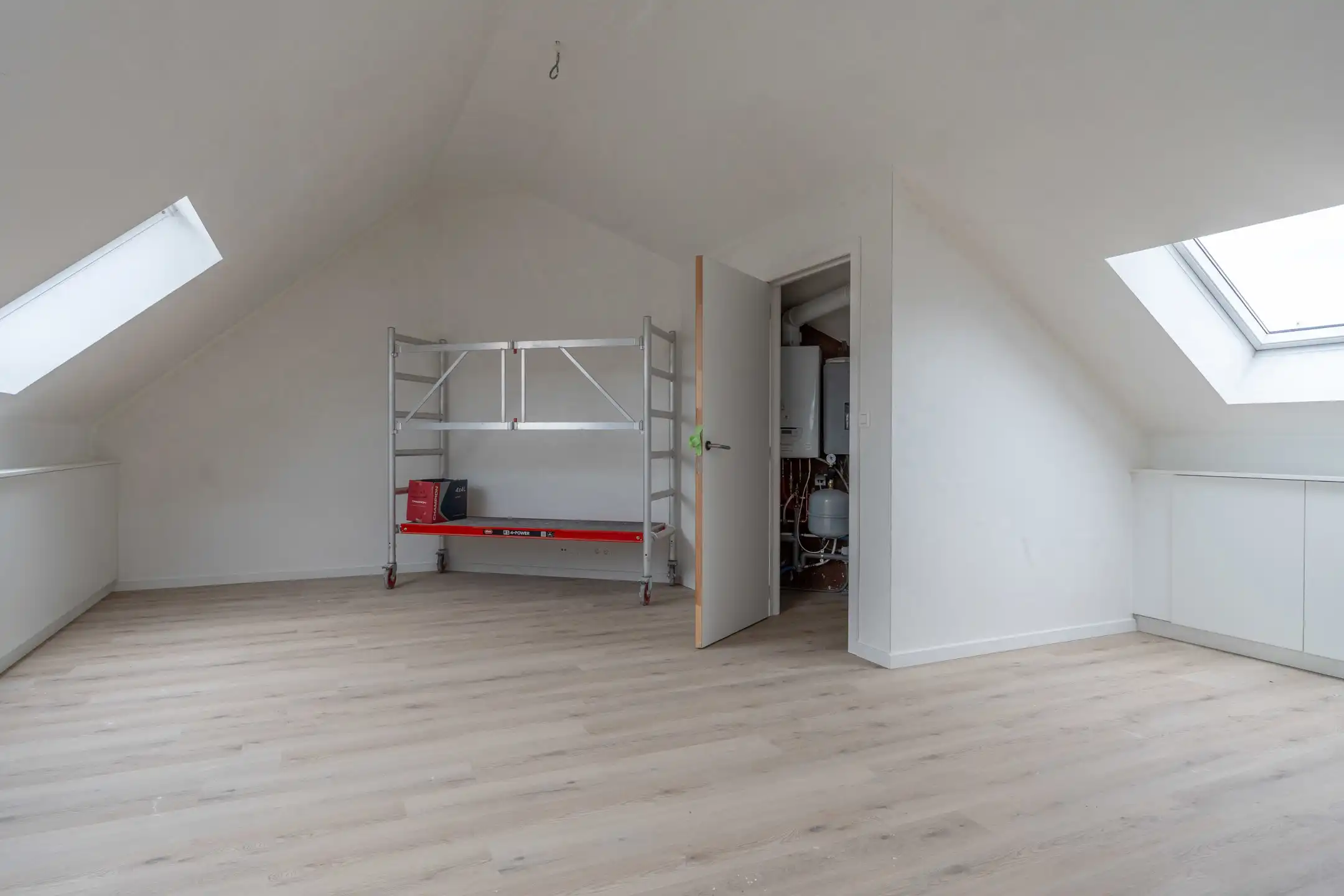Duplex app (197m²) met 4 slaapkamers vlakbij centrum Beerse. foto 25