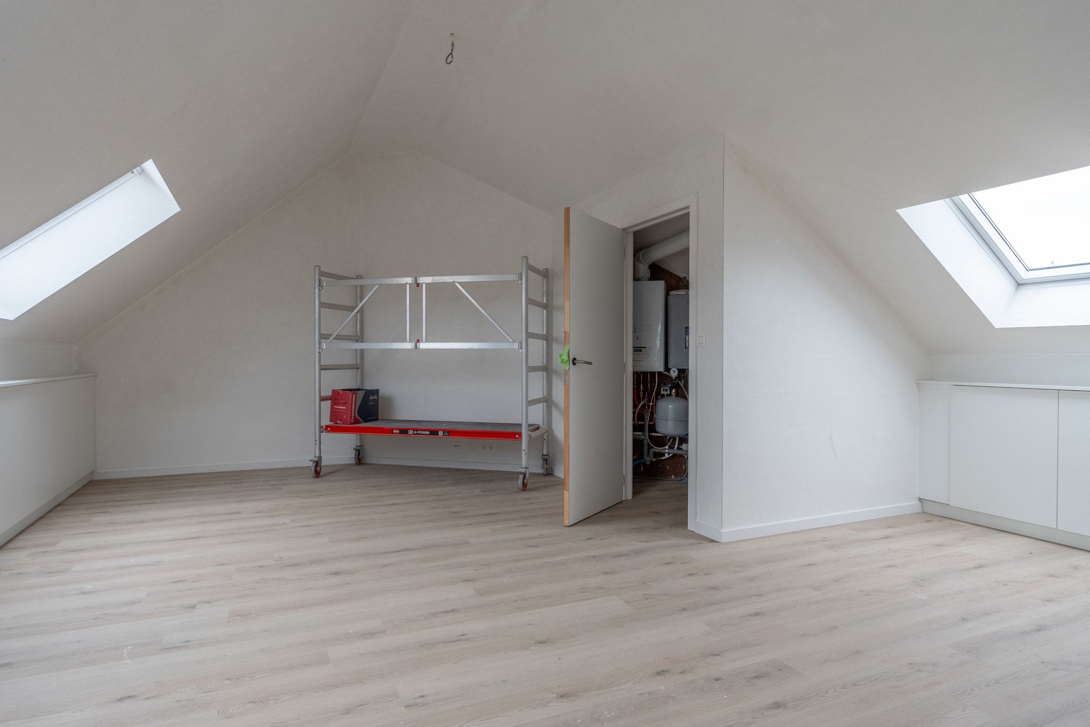 Duplex app (197m²) met 4 slaapkamers vlakbij centrum Beerse. foto 25