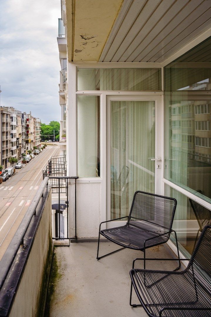 SCHITTEREND VERNIEUWD 3 SLPK APP MET TERRAS OP CENTRALE LIGGING foto 3